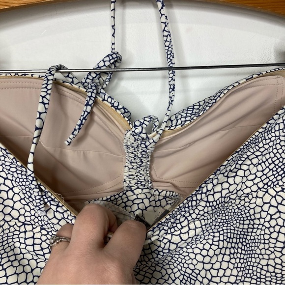 A pea in the pod maternity swim top size medium - Picture 5 of 9